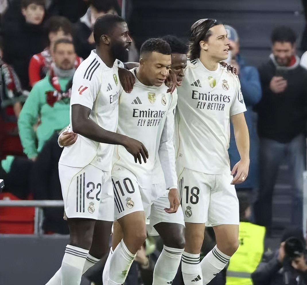 随着皇马30，巴萨31，西甲第19轮结束两场比赛，最新积分榜如下