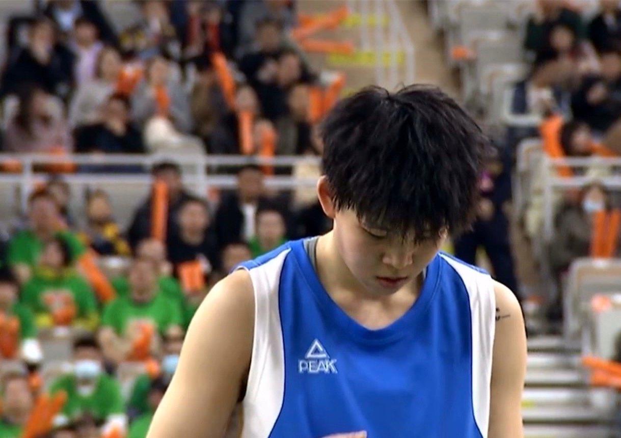 中国女篮头号黑马出炉!22岁1米74新星抢位,宫鲁鸣打造新利器