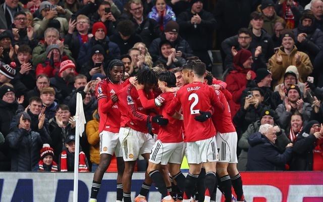 自1979年以来，曼联在节礼日18胜3平