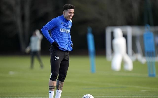 跟队记者：切尔西不会提前决定恩佐是