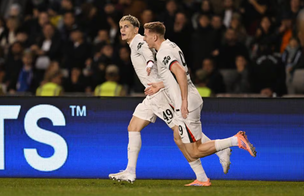 欧冠冷门夜：切尔西翻车英超无缘全胜