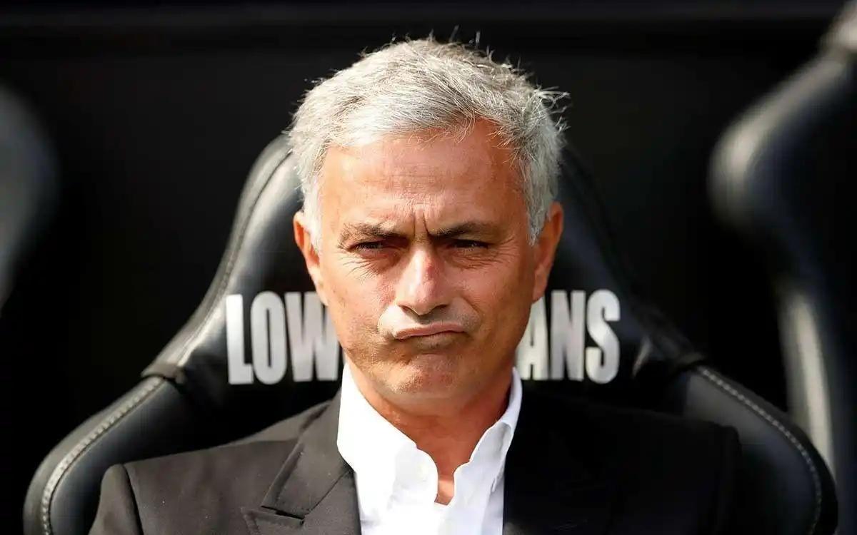 霍华德觉得阿莫林汲取了穆帅的部分