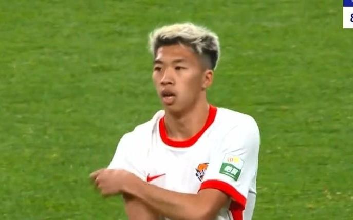 中国香港球员黄皓隽告别青岛海牛：感谢青岛