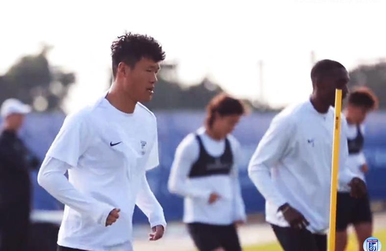 李超人顶库里大连防线升级！外援决定