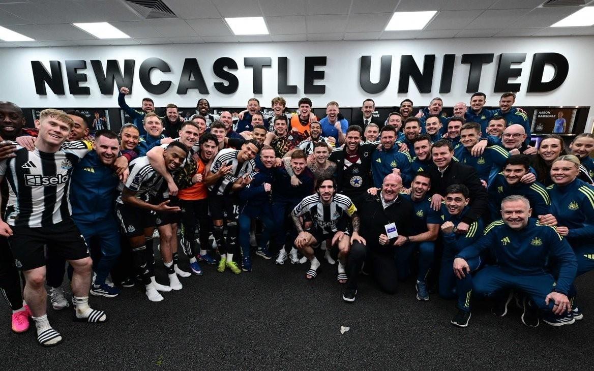 机密报：纽卡原计划前往迪拜休整，因中