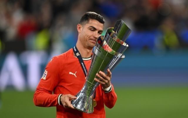 【早报】豪门狂欢夜！巴萨拜仁利物浦纷纷取胜