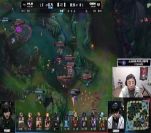 Zeus太畜了！水晶哥：在干嘛只能用畜来形容，太恶心人了！