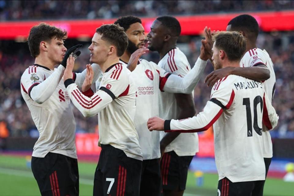 略显尴尬！萨拉赫替补激活多名新援利物浦已找到获胜密钥