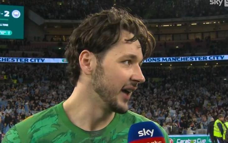 特拉福德：赢得奖杯是梦想成真对我来