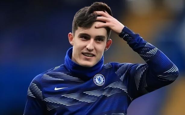 纽卡23岁飞翼成香饽饽！曼城报价6500