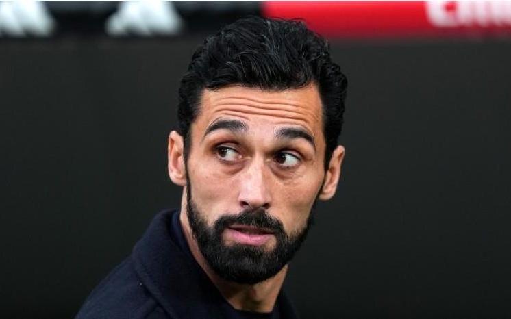 塞尔：皇马内部对西甲不抱有希望，球员