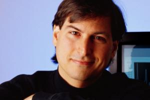 库克纪念乔布斯71周年诞辰：一位卓越的领导者、创新者与挚友