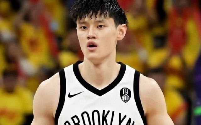 曾凡博与篮网达成签约引热议NBA新赛季有望上演中国德比