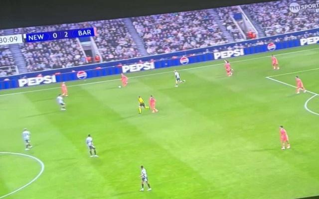 斯科尔斯&格拉利什吹巴萨中场：佩德里和德容的比赛赏心悦目