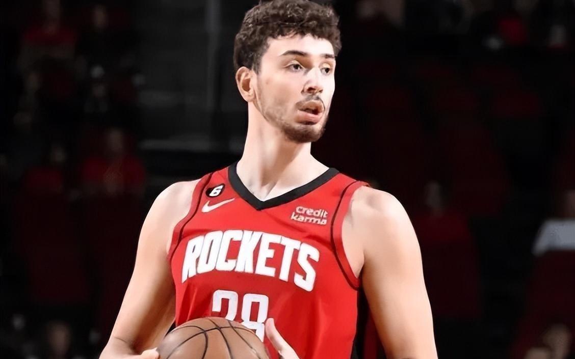 申京缺席全队被盘活！防守统治级，进攻更流畅，史密斯成最大赢家