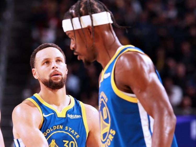 勇士126113尼克斯！无解的不是赢球，是库里评价巴特勒，有3重点