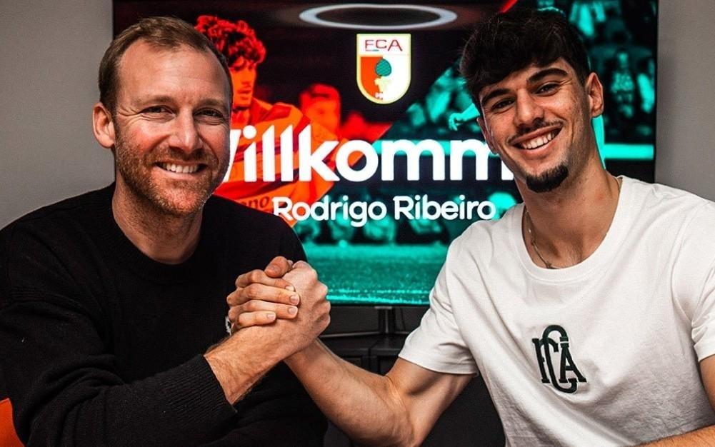 官方：奥格斯堡租借葡体20岁前锋里贝罗，含买断选择权