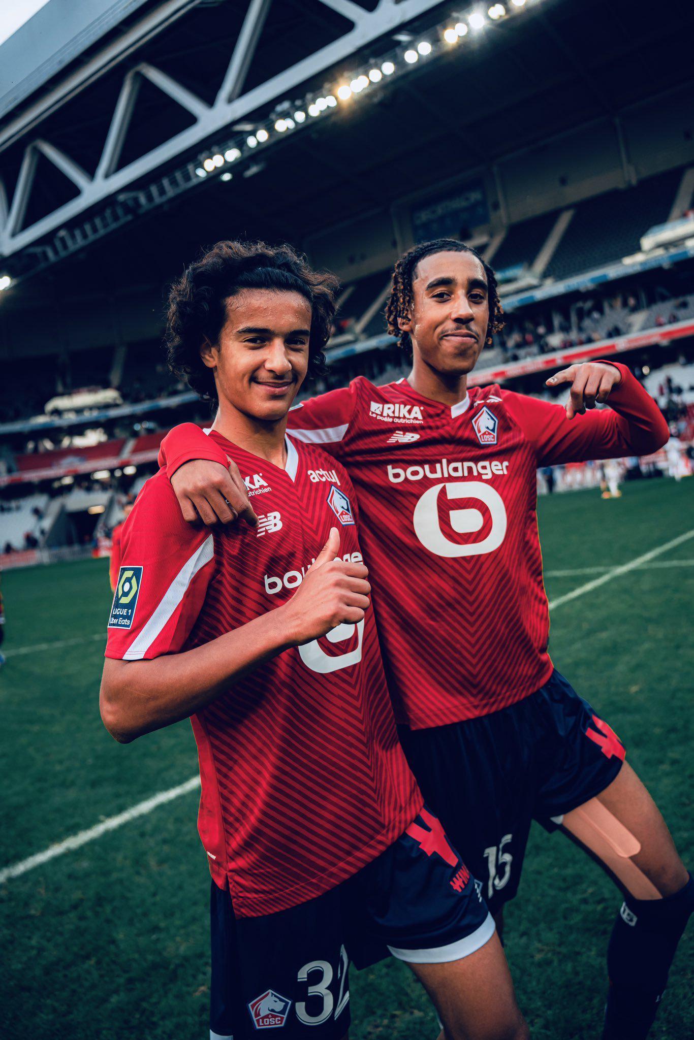 曝曼联欲签18岁法甲沃顿，为约罗前队