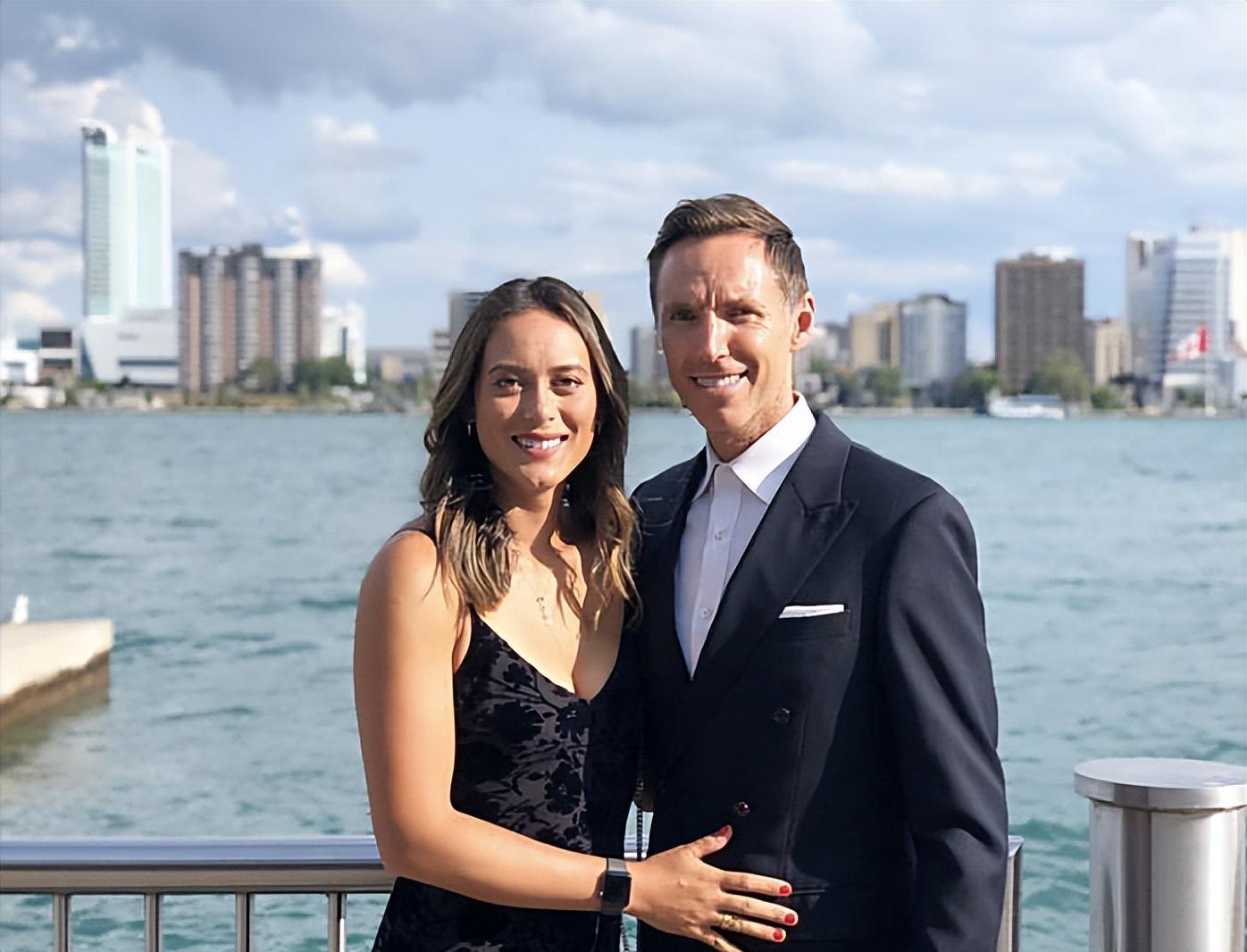 被解雇后没工作，51岁纳什已经能领退休金了，他每年能拿多少钱