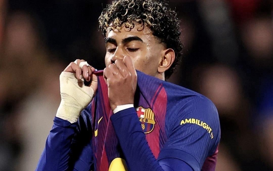 足坛一夜动态：巴萨12落后皇马2分津琴科赛季报销马宁执法亚冠