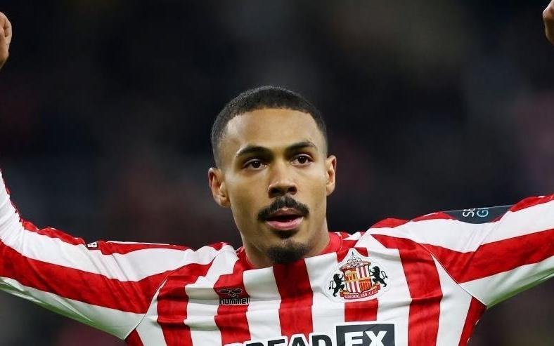 记者：埃弗顿和诺丁汉森林问价桑德兰