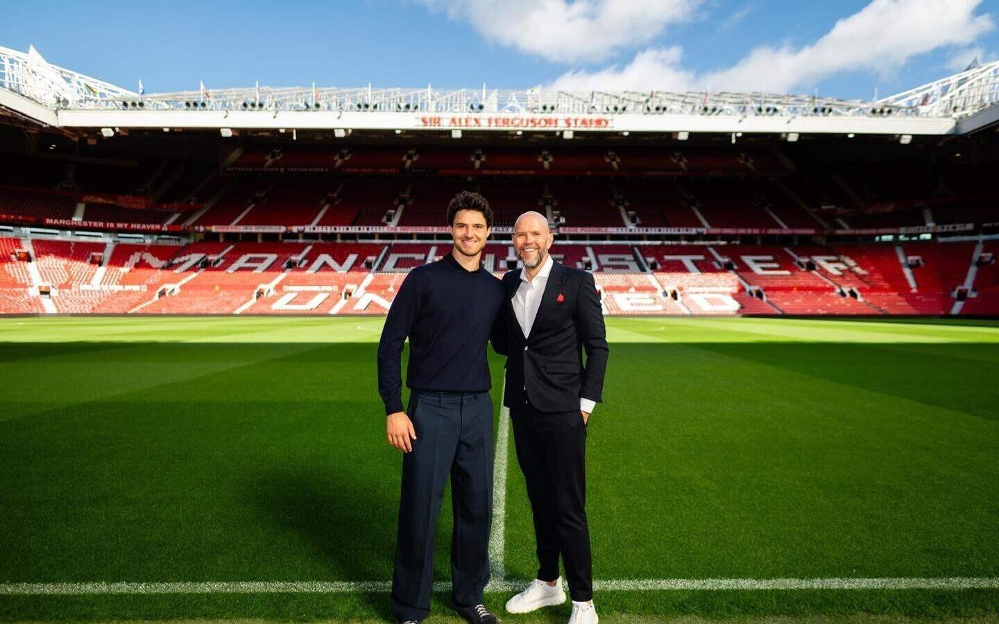 经纪人：曼联夏窗其实想留奥纳纳，最后