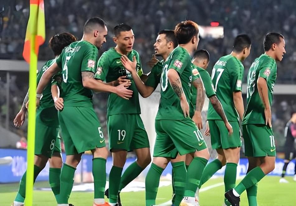 国安队刚放走6条大鱼，就有多家俱乐部出手，有望引进4位王牌