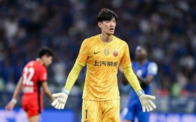 中超一周最佳:海牛锋霸超神,颜骏凌完爆新科国门,穆斯卡特正名