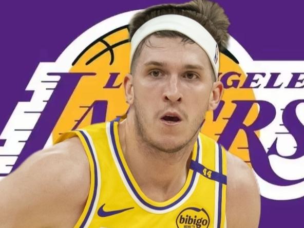 ESPN：业内普遍认为，里夫斯下份合同的年薪将超过3000万美元