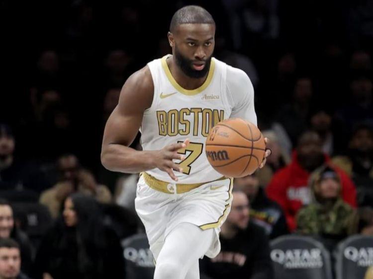 绿凯大爆冷！布朗33+8全队最低，怀特18中5，吉迪6中1许尔特绝杀