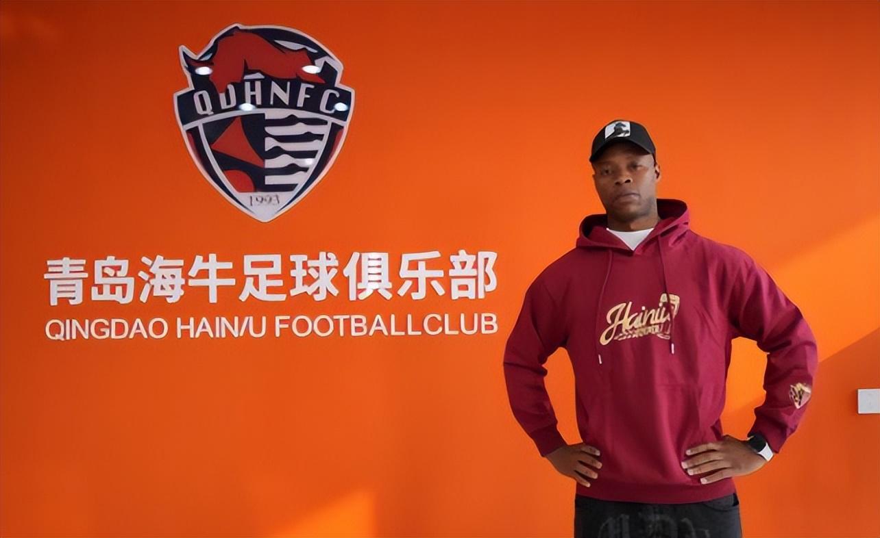 喜讯！比甲布鲁日功勋中锋官宣加盟海