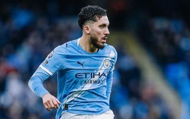 桑德兰延续主场不败金身！00终结曼城8连胜，阿森纳笑纳大礼