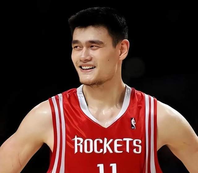 姚明与姚黑：为何爱他的人和恨他的人