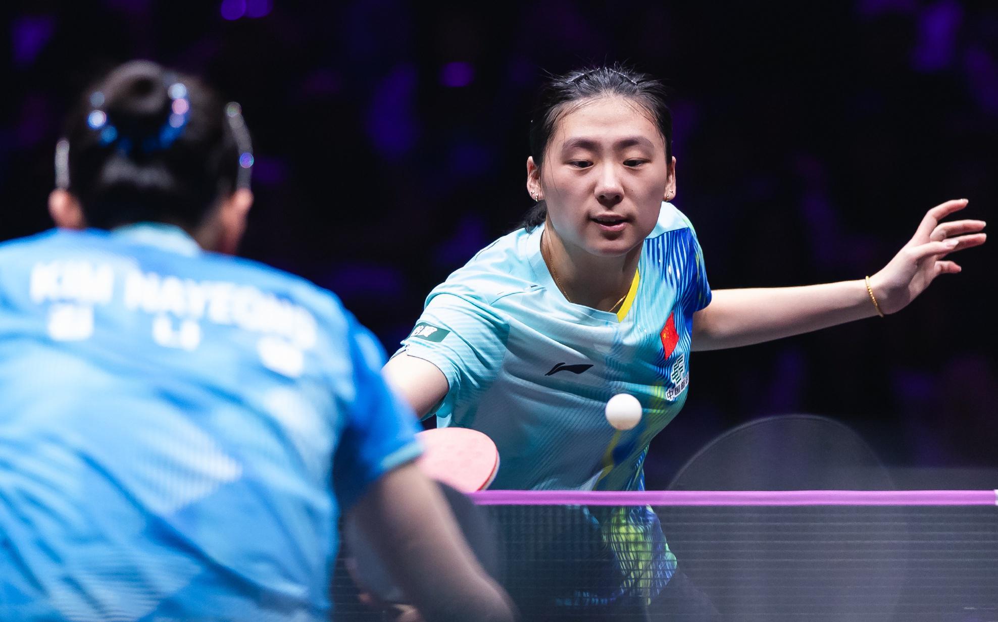 31晋级！中国女乒22岁1米80王牌崛起：新王曼昱冲击第三巨头