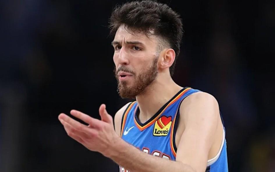 筷子兄弟，切特发视频感谢周琦为自己全明星拉票