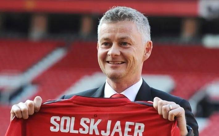 记者：英力士认为任命索帅能得到大部