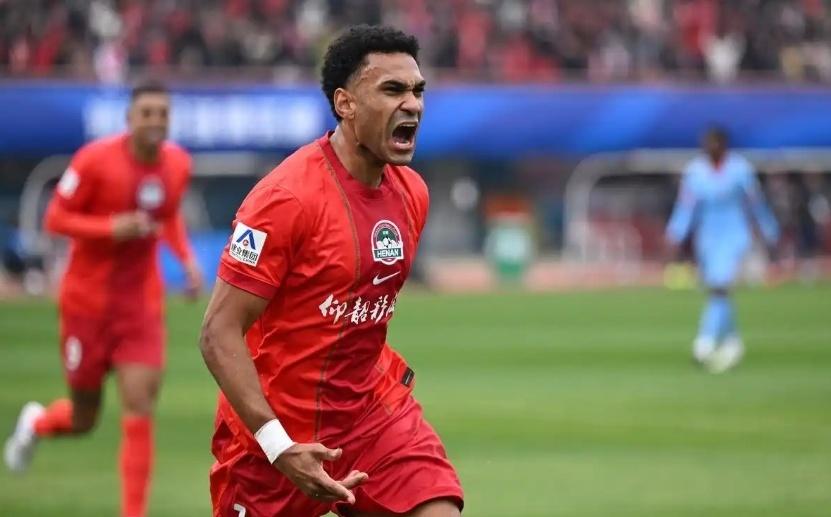 中超综述仅剩三支球队保持全胜，有一