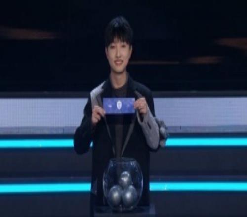 不怪你抽签嘉宾兮夜更博：抽到内战那一刻人已经灵魂出窍了