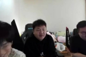 yagao爆料比赛也能嚼榔子:只要味道小别被裁判闻到就行!