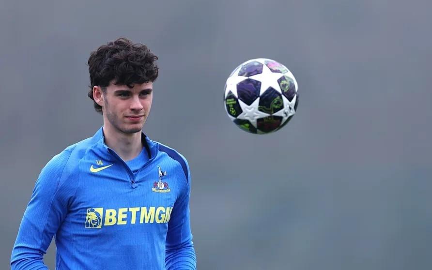 图片报：多特有意引进阿奇格雷顶替布