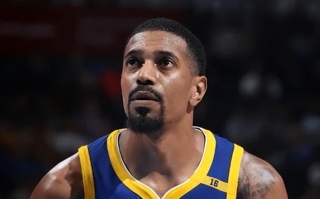 勇士102103快船遭4坏消息！穆迪+格林弊端明显，内线隐患太大了