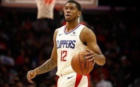 快船巅峰赛季场均9.7分！曝新疆男篮签下前NBA后卫蒂龙华莱士