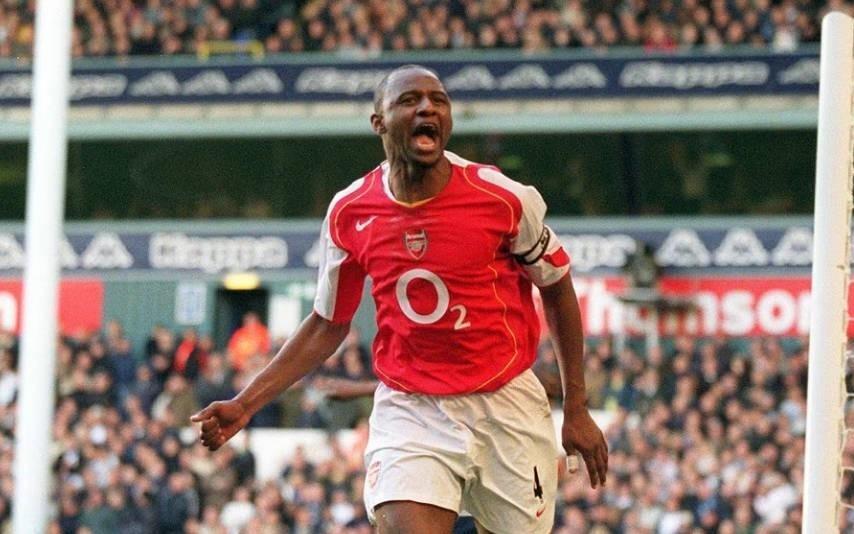 维埃拉：我效力的那支阿森纳很团结也