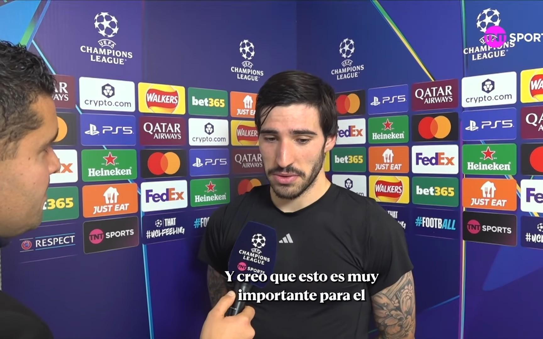 托纳利：丹伯恩能胜任防线任何位置纽