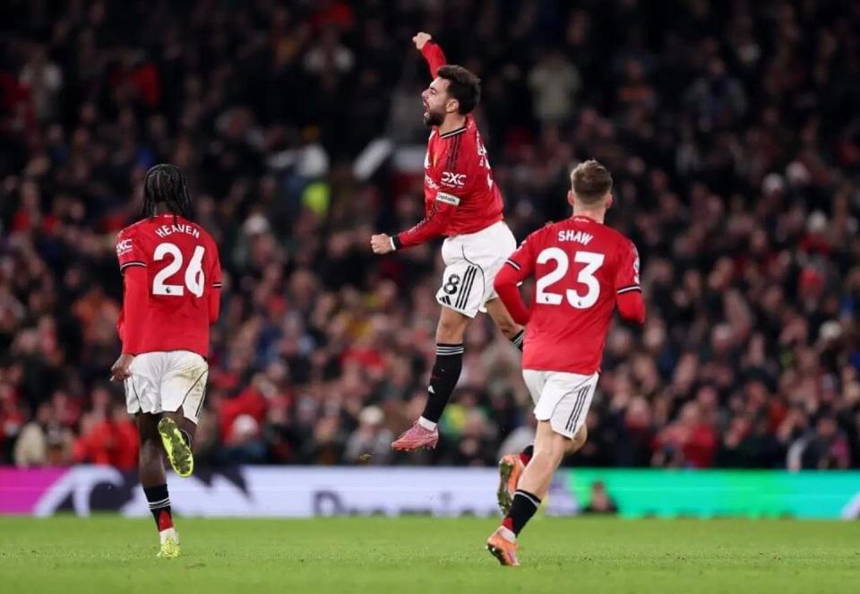 吃樱桃塞牙！曼联44战平流量拉满进前四想想就好别认真