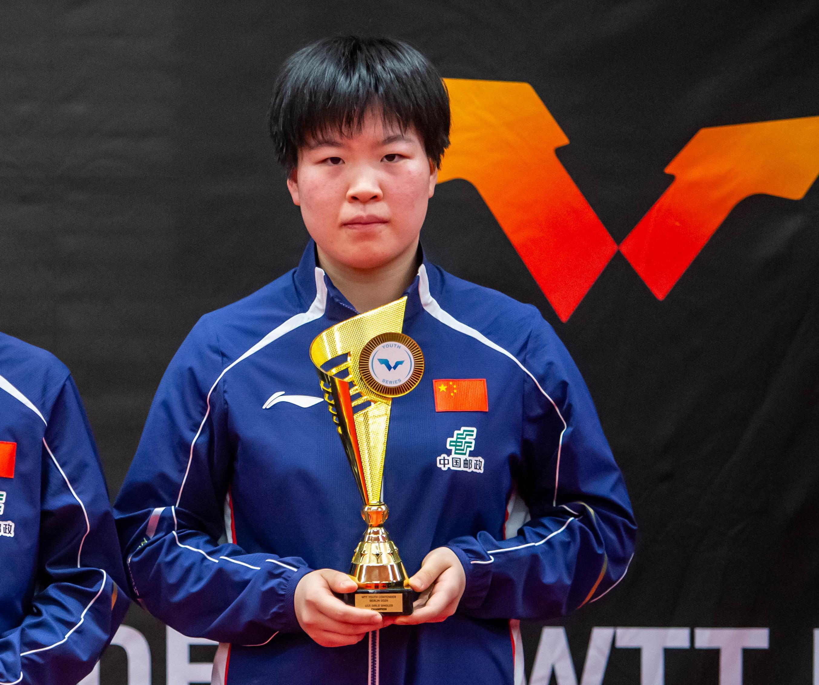 31夺冠！中国女乒15岁新星崛起：10后双子星争辉看齐孙颖莎