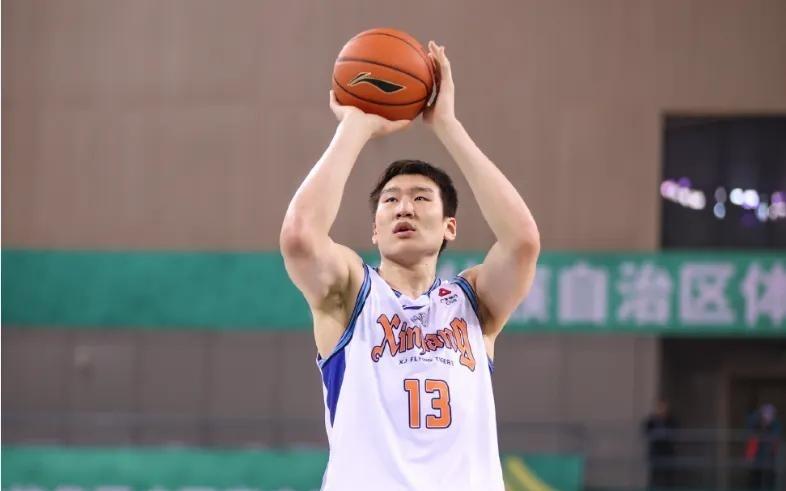 功亏一篑！新疆21分大逆转未果惜败广州，阿不都篮板升历史第48