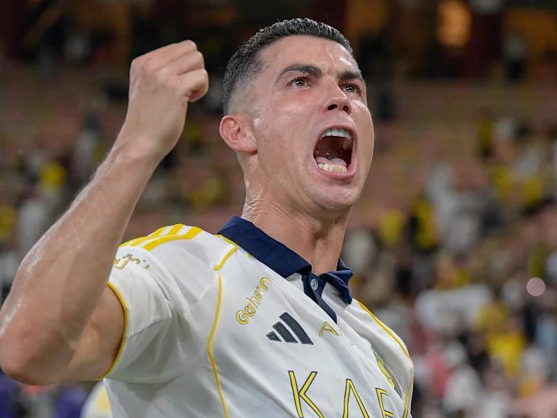 C罗获邀重返欧洲足坛！主帅直言：他若