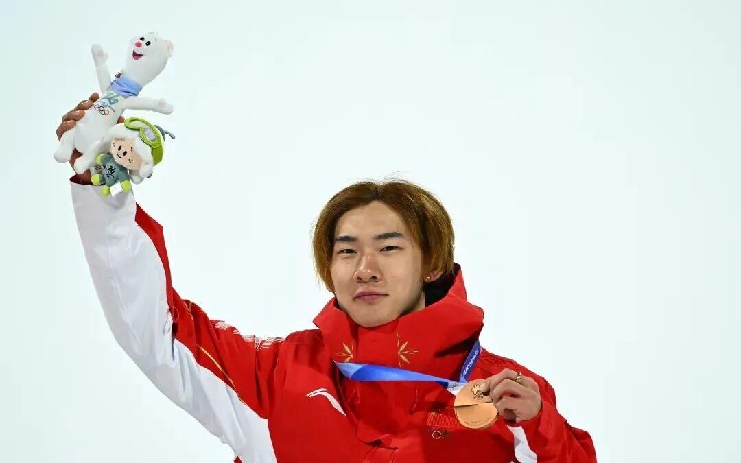 2026冬奥会苏翊鸣遗憾摘铜谷爱凌明晚冲金