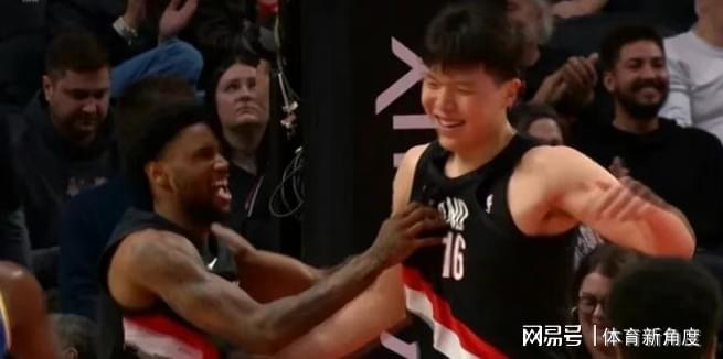 扣爽了！杨瀚森，媲美NBA五佳球！